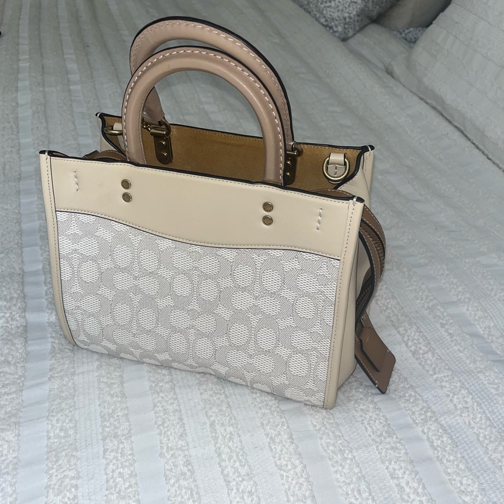 COACH Rogue 25 in Signature Textile Jacquard